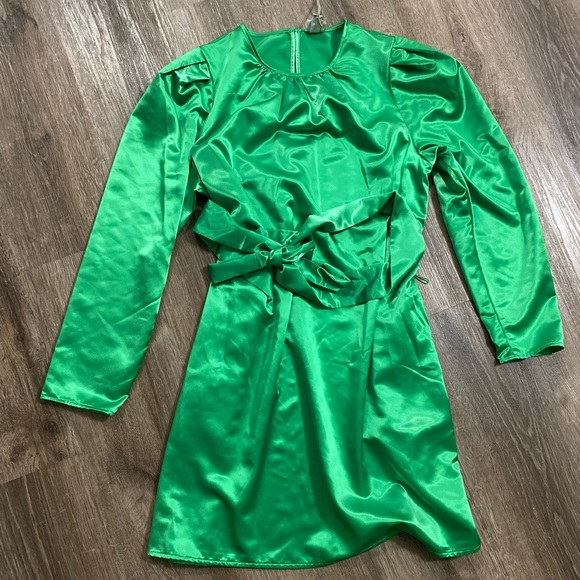 Target Dresses & Skirts - Cute dress green